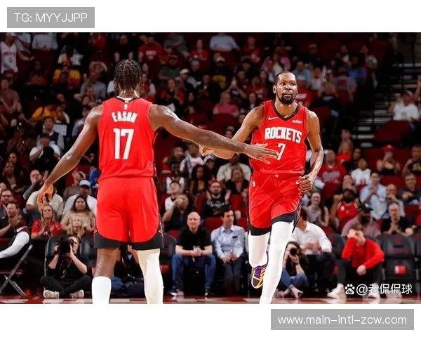 火箭102-105遭快船逆转，伦纳德末节19分完成准绝杀2+1